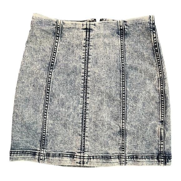 Free People Dresses & Skirts - 🆕 💙 NWOT FREE PEOPLE Indigo Acid Wash Denim Skirt | Size 4